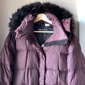 NILS Skiwear Maroon Traveller Goose Down Quilted Puffer Hoodie Coat